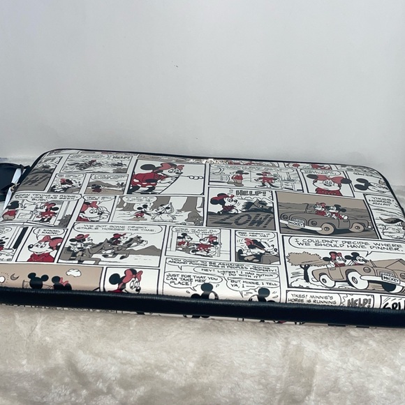 NWT Kate Spade X Disney ‘Minnie’ Laptop Sleeve - Picture 5 of 11